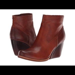 Kork ease booties -Size 6 (EURO 36.5)